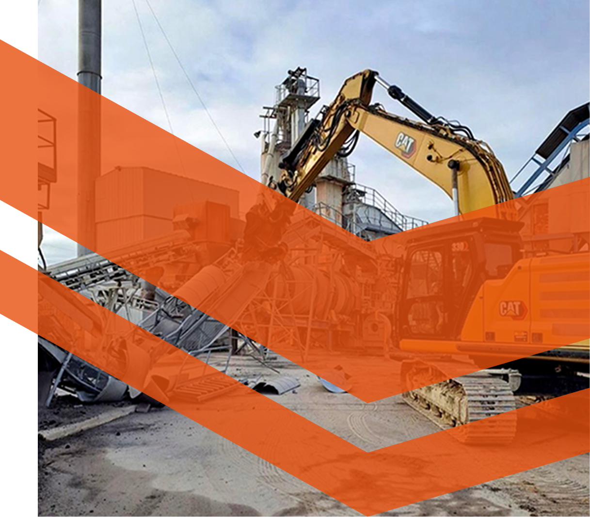 Pelle Soludem en cours de démolition